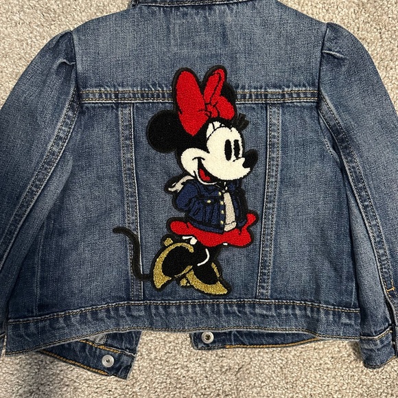 GAP - Picture 2 of 6